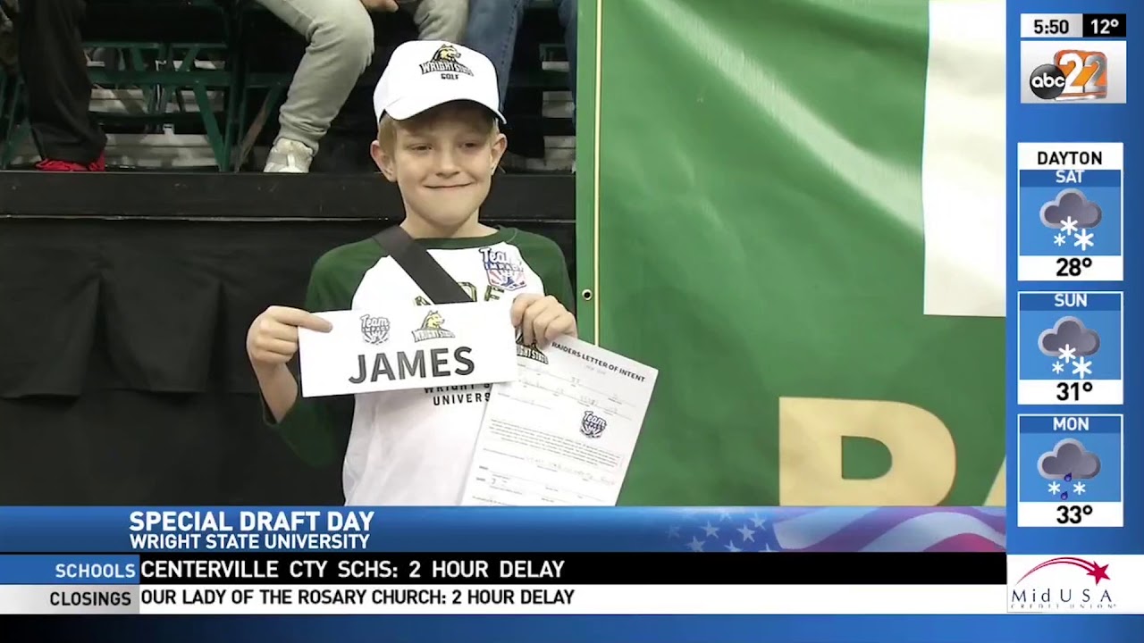 WKEF: 10 year old signs with golf team at Wright State 2:16