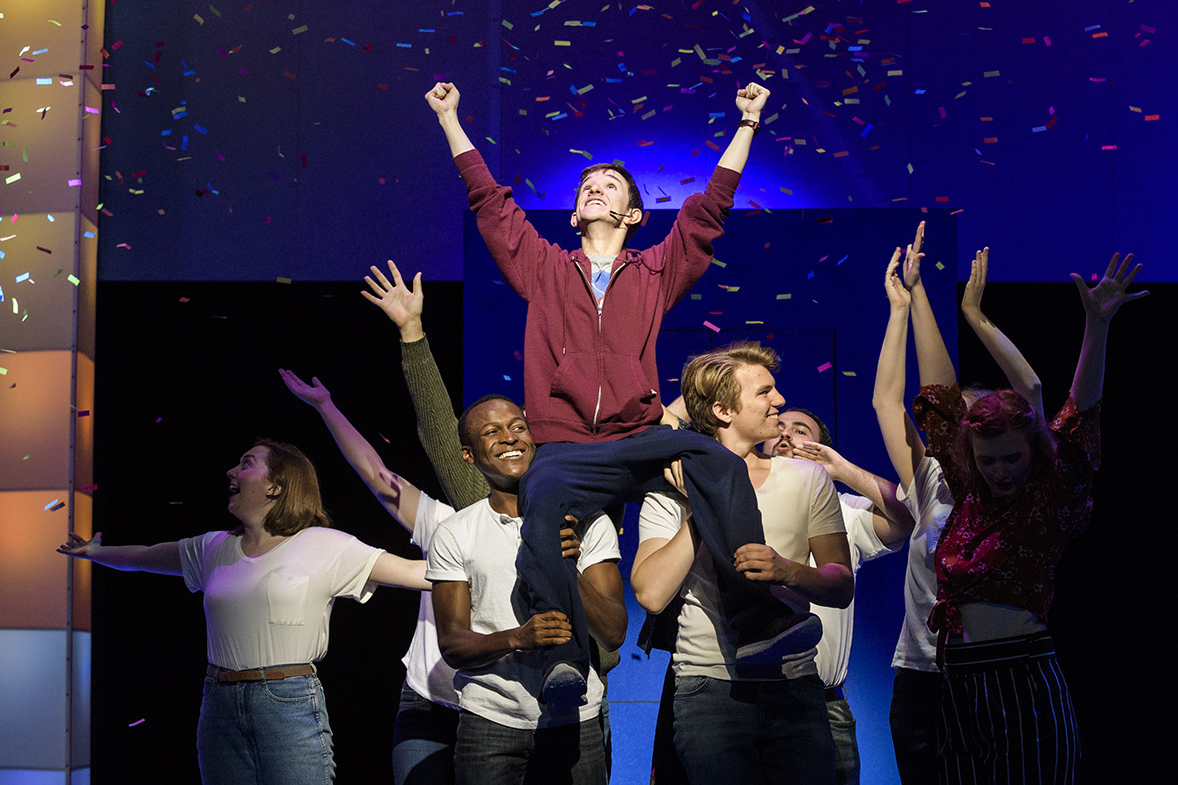 DaytonMostMetro.com Review: ‘Curious Incident’ a terrific regional collegiate premiere