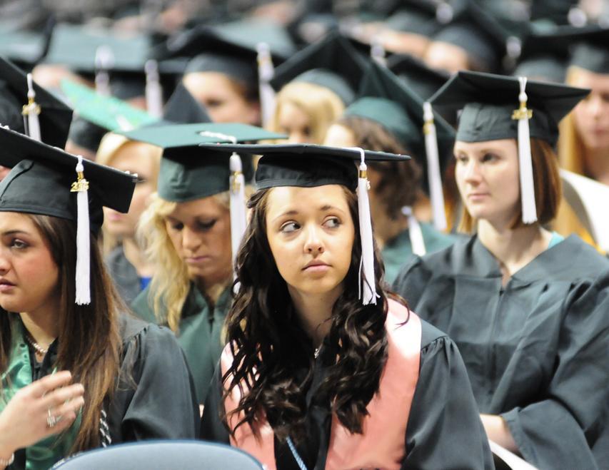 DDN: University apologies for limiting graduation tickets