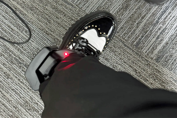 Ankle monitor From Pierre Damas Bel